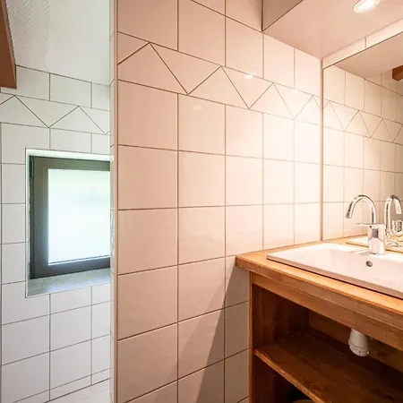 Apartament 11 - Les Warrens